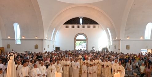 POSVETA MLADEŽI BEZGRJEŠNOM SRCU MARIJINU